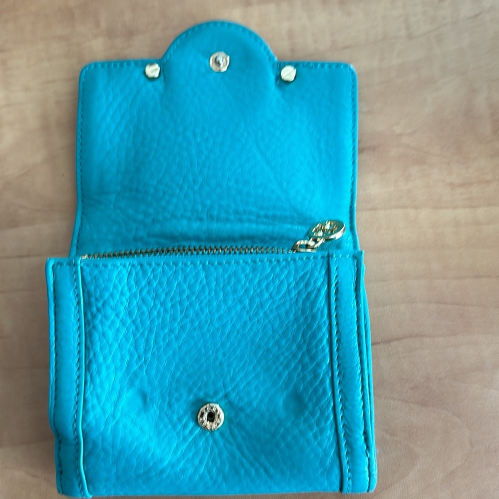 Tory Burch wallet - Picture 2 of 7